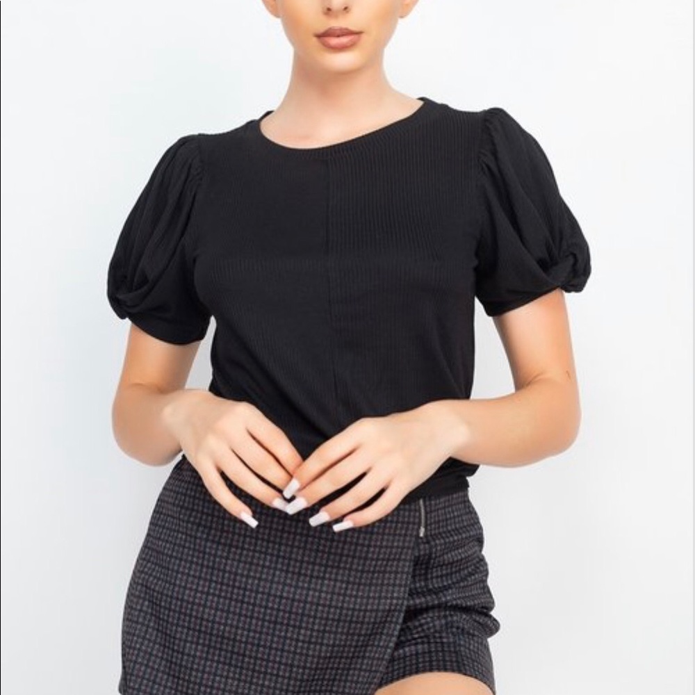 Haute Monde Women’s Twisted Puff Sleeve Ribbed Knit Top, Black Size Small